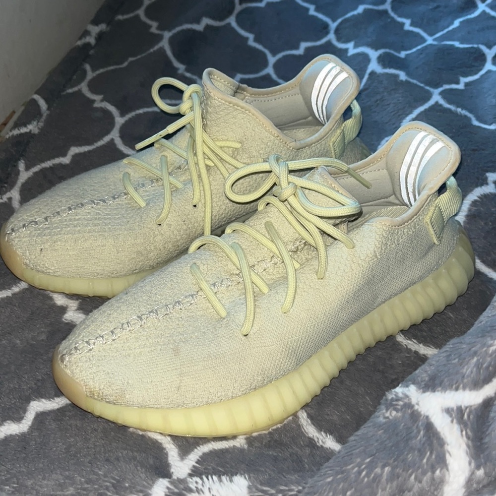 Yeezy boosts 350 size 8.5 mens